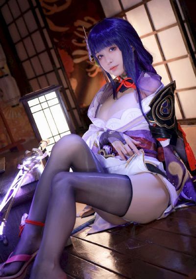 绝代商骄粤语_JVID性感写真