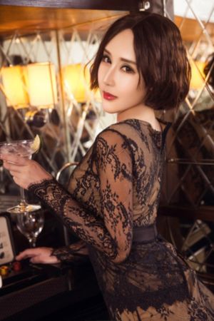 美丽的姑娘免费观看高清版全集_HD在线播放